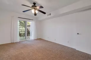 5305 Fleetwood Oaks Ave, Dallas, TX 75235 - Photo 11