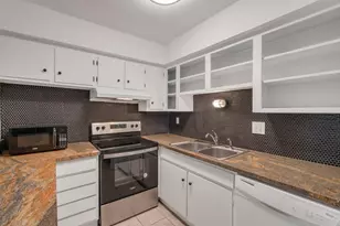 5305 Fleetwood Oaks Ave, Dallas, TX 75235 - Photo 9