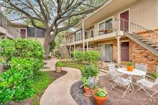 5305 Fleetwood Oaks Ave, Dallas, TX 75235 - Photo 15