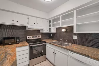 5305 Fleetwood Oaks Avenue #274, Dallas, TX 75235 - Photo 9