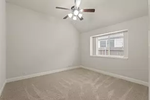 1020 Broken Wheel Tr, Aubrey, TX 76227 - Photo 19