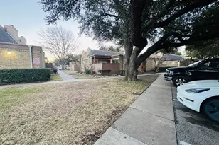 3045 Park Ln, Dallas, TX 75220 - Photo 9