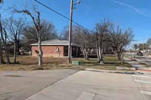 700 N 2nd St, Princeton, TX 75407 - Photo 3