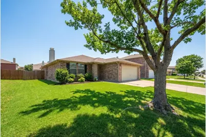 1604 Wynfield Drive, Little Elm, TX 75068 - Photo 5