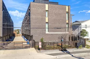 1920 Dowgate Ct, Dallas, TX 75204 - Photo 31