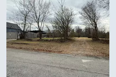 228 E Nelson Street, Denison, TX 75021 - Photo 1