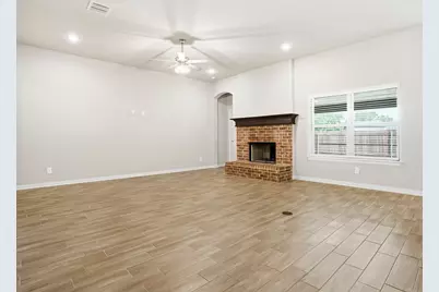 640 Mooney Drive, Saginaw, TX 76179 - Photo 13