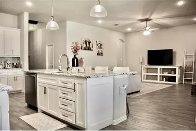 640 Mooney Drive, Saginaw, TX 76179 - Photo 5