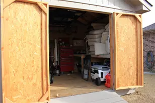 640 Mooney Dr, Saginaw, TX 76179 - Photo 33