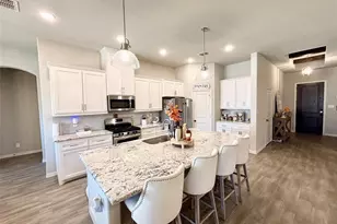 640 Mooney Dr, Saginaw, TX 76179 - Photo 3