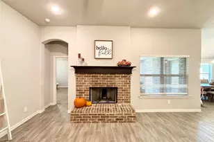 640 Mooney Dr, Saginaw, TX 76179 - Photo 15