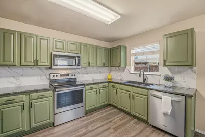 8808 Valley River Drive, Fort Worth, TX 76244 - Photo 15