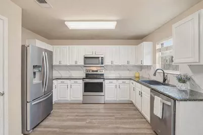 8808 Valley River Drive, Fort Worth, TX 76244 - Photo 13