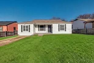 4324 Tacoma St, Dallas, TX 75216 - Photo 1