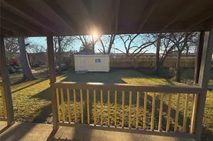 2608 N Hickory St, Sherman, TX 75092 - Photo 7