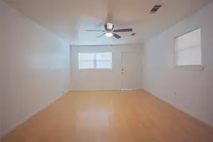 2608 N Hickory St, Sherman, TX 75092 - Photo 7