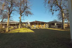 2608 N Hickory St, Sherman, TX 75092 - Photo 5