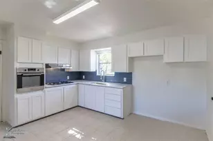 2326 N Mockingbird Ln, Abilene, TX 79603 - Photo 17