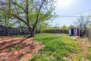 2326 N Mockingbird Ln, Abilene, TX 79603 - Photo 3