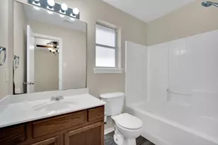 203 Shawnee Trail, Alvarado, TX 76009 - Photo 15