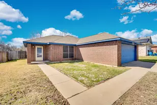 203 Shawnee Trail, Alvarado, TX 76009 - Photo 23
