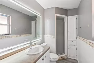 1422 Glenwick Ln, Irving, TX 75060 - Photo 21