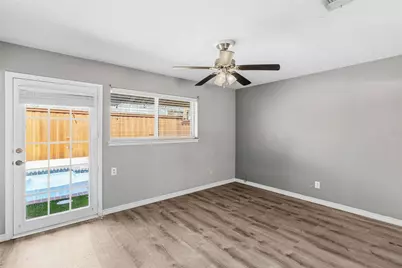 1422 Glenwick Lane, Irving, TX 75060 - Photo 19