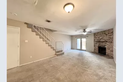 168 Merlin Way, Euless, TX 76039 - Photo 9