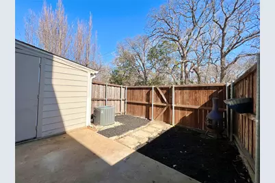 168 Merlin Way, Euless, TX 76039 - Photo 25