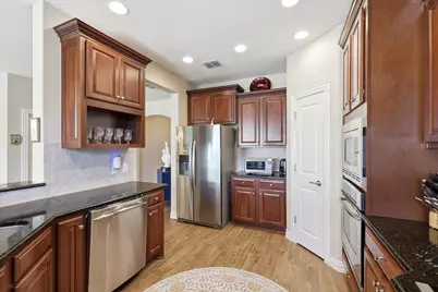 277 Pebble Beach Drive, Frisco, TX 75036 - Photo 9