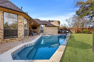 10112 Candlebrook Dr, Dallas, TX 75243 - Photo 27