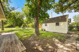 519 Staffordshire Dr, Irving, TX 75061 - Photo 33