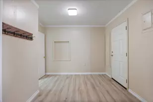 519 Staffordshire Dr, Irving, TX 75061 - Photo 17