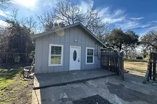 4101 N 19th St, Waco, TX 76708 - Photo 7
