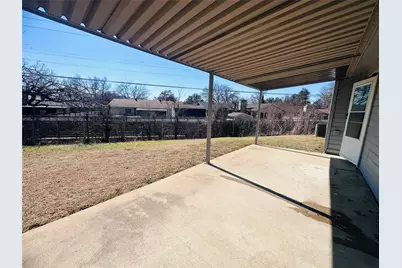 2128 Cay Court, Irving, TX 75060 - Photo 19