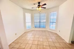 2128 Cay Ct, Irving, TX 75060 - Photo 7
