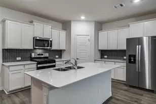 9813 Autumn Leaves, Aubrey, TX 76227 - Photo 9