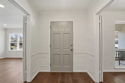 4204 Galway Avenue, Fort Worth, TX 76109 - Photo 3