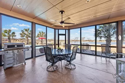 110 Eagle Point Drive, Waxahachie, TX 75165 - Photo 31