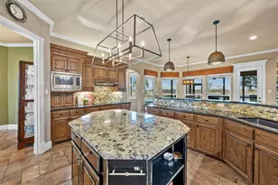 110 Eagle Point Dr, Waxahachie, TX 75165 - Photo 11