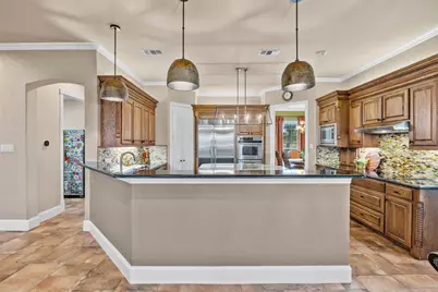 110 Eagle Point Drive, Waxahachie, TX 75165 - Photo 9