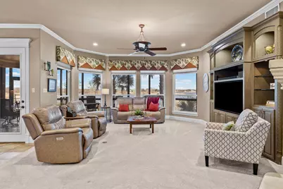 110 Eagle Point Drive, Waxahachie, TX 75165 - Photo 11