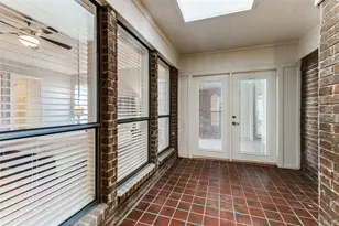 3802 Woodside Dr, Arlington, TX 76016 - Photo 13