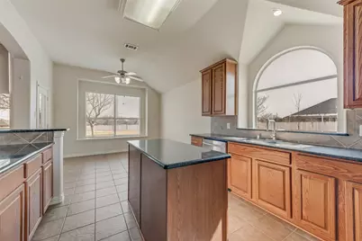 920 Melissa Drive, Waxahachie, TX 75167 - Photo 15