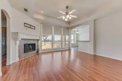 920 Melissa Drive, Waxahachie, TX 75167 - Photo 11