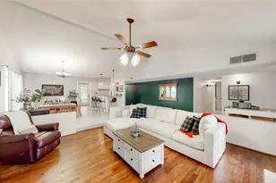 4325 Avon Ct, Flower Mound, TX 75028 - Photo 9