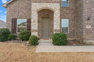 3725 Ranchers Rdg, Krum, TX 76249 - Photo 5