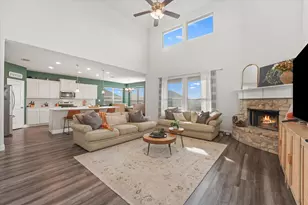 3725 Ranchers Rdg, Krum, TX 76249 - Photo 11