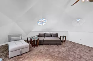 114 E Seminole Dr, Lake Kiowa, TX 76240 - Photo 23