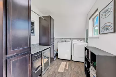 114 E Seminole Drive, Lake Kiowa, TX 76240 - Photo 17